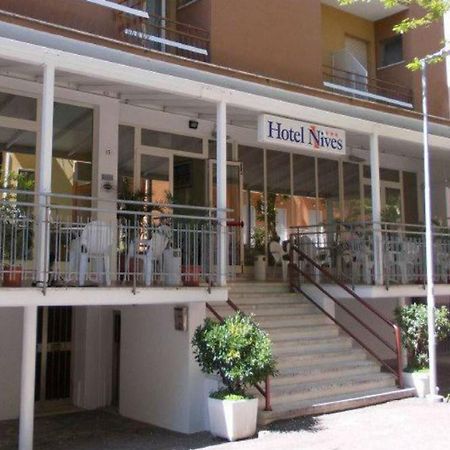 Hotel Nives Rimini Dış mekan fotoğraf