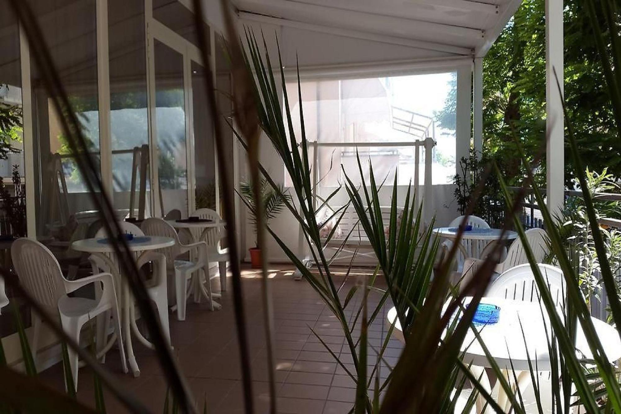 Hotel Nives Rimini Dış mekan fotoğraf